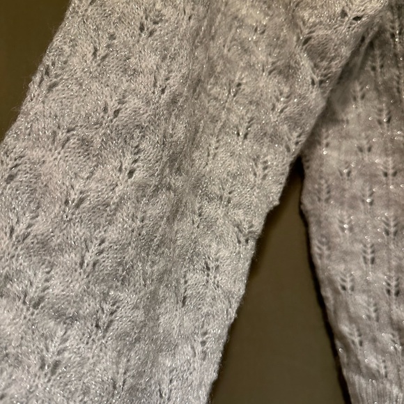 NWT Light HeatherGrey Knit Sweater Women’s Sz Small with Lurex detailing - Picture 7 of 7